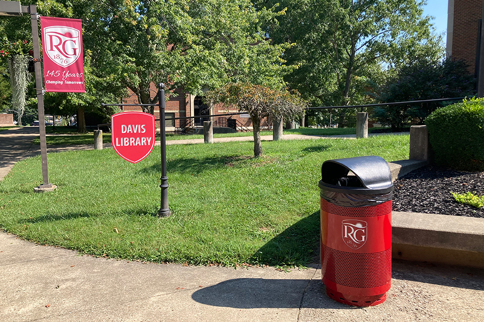 College Custom Trash Can